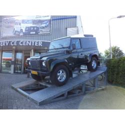 Land Rover Defender 2.5 TD5 90" HARD TOP (bj 1999)