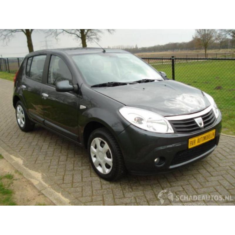 Dacia Sandero 1.2i AIRCO (bj 2011)