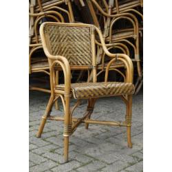 Partij rotan stoelen tuinstoelen met arm horeca terras cafe