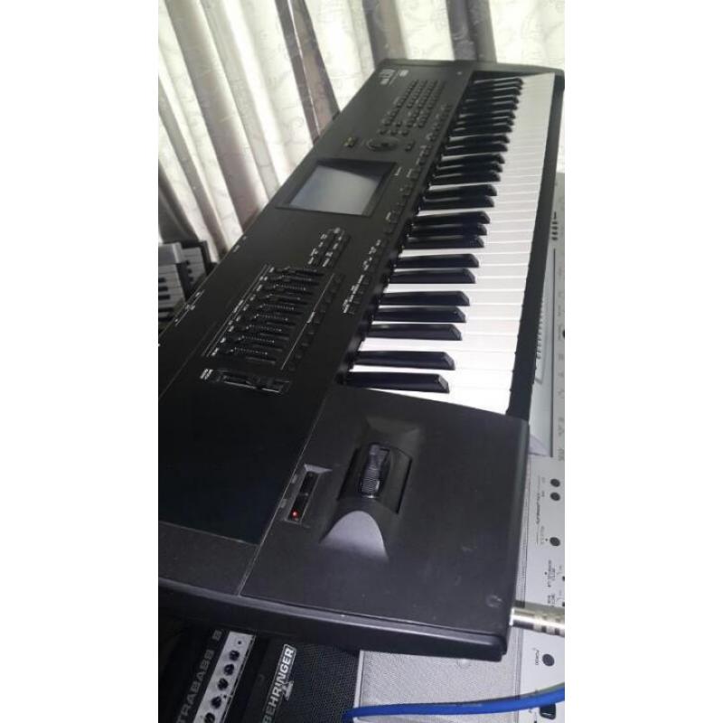 Korg i30