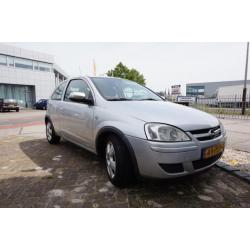 Opel Corsa & Airco Vakantie aanbieding