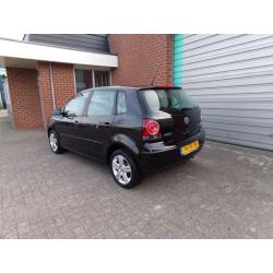 Volkswagen Polo 1.4 TDI 51kw 5-Drs Airco! Bj:2006 NAP!