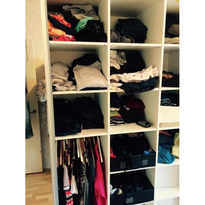 Te koop grote kleding kast met hangruimte enPlanken