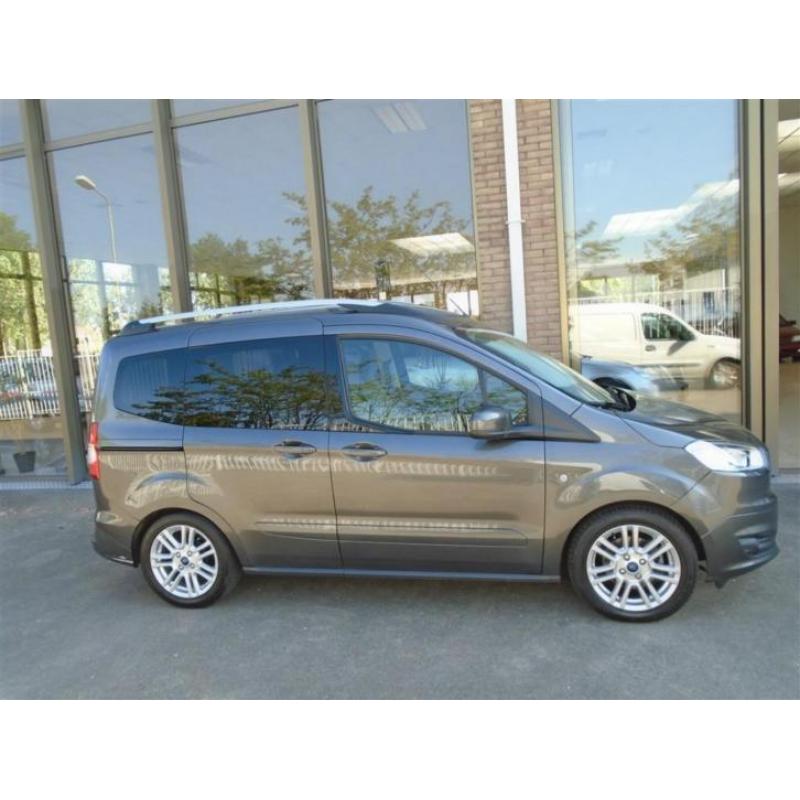 Ford Tourneo Connect 1.5 TDCi Titanium (bj 2015)