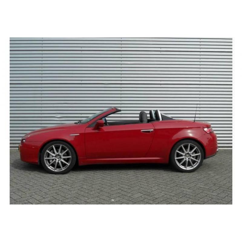 Alfa Romeo Spider 3.2 JTS V6