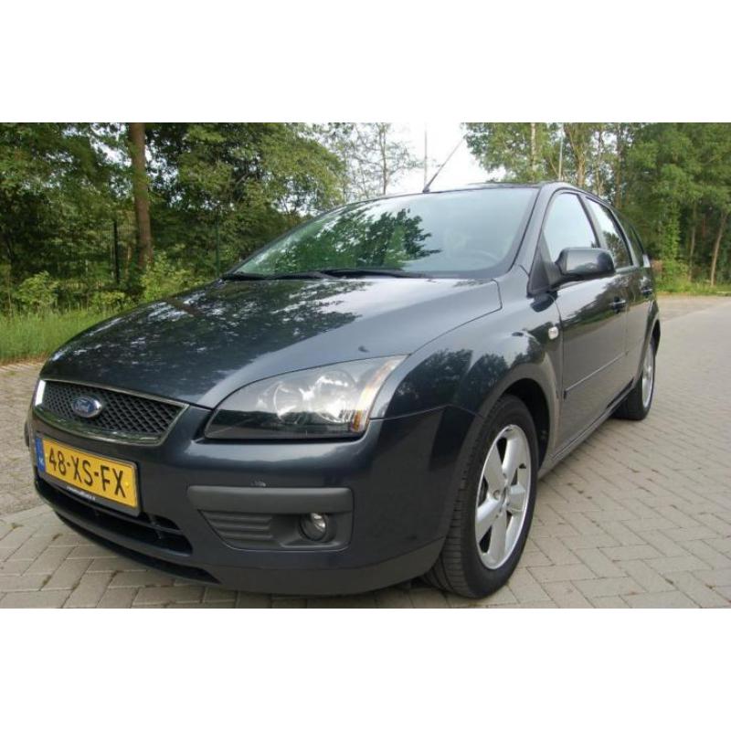 Ford Focus 1.6 74KW Wagon 2007 Grijs