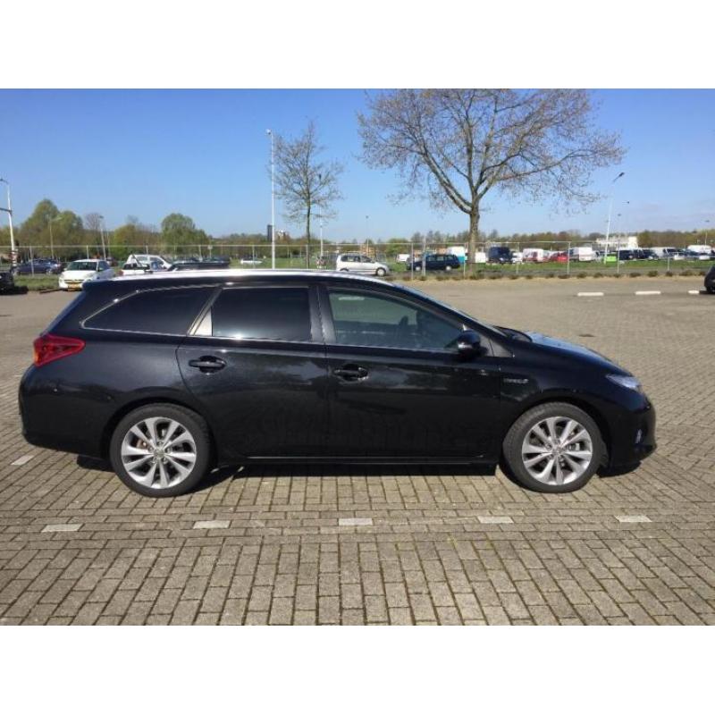 Toyota Auris 1.8 Hybrid Touring Sport (TS) Automaat 2014