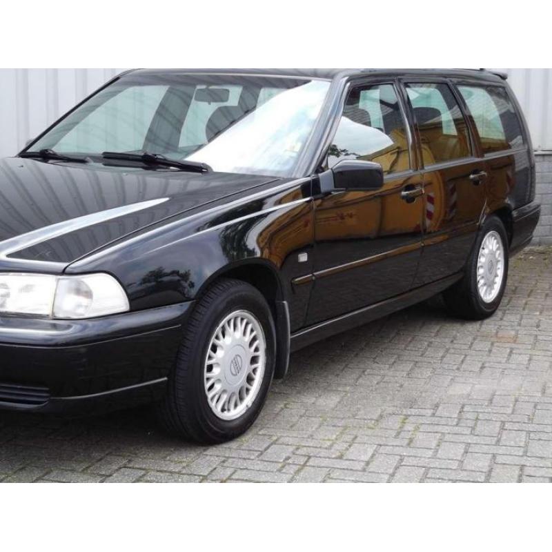 Volvo V70 2.5 Sports-Line *YOUNGTIMER*