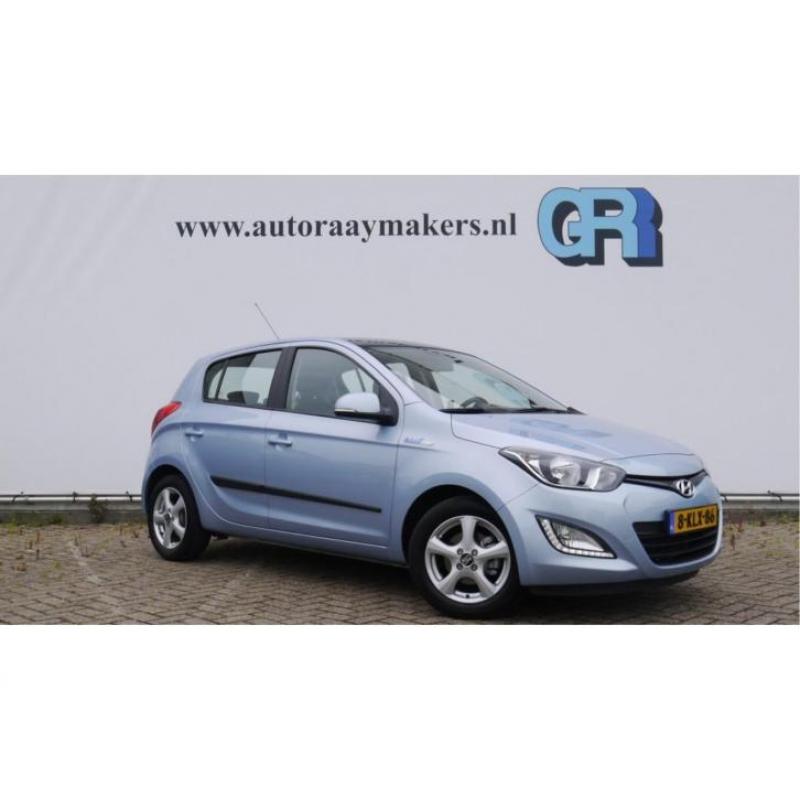 Hyundai i20 1.2I GO! *13.000km Uniek* (bj 2013)