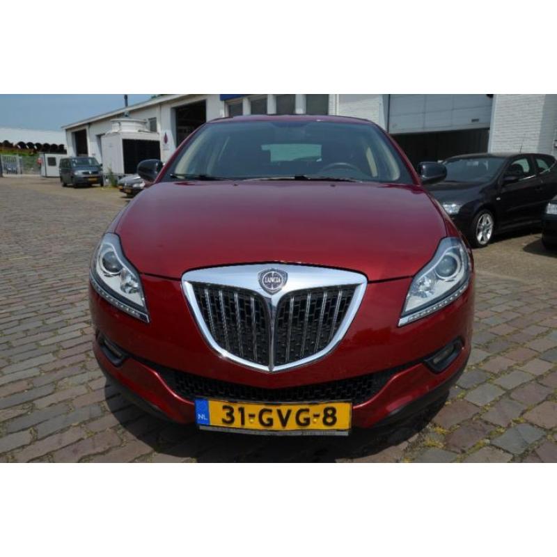 Lancia Delta 1.6 D Mjet 2008 Rood/Dealer Onderhouden/118000!