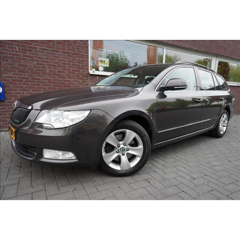 Skoda Superb Combi 1.6 TDI Ambition Greenline StuntPrijs Akt