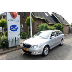 Skoda Octavia Combi 1.6 TDI GREENTECH ELEGANCE navigatie/Ecc