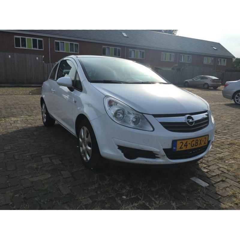 Opel Corsa 1.3 Cdti 3D 55KW 2008 Wit NAP/airco/Parrot/