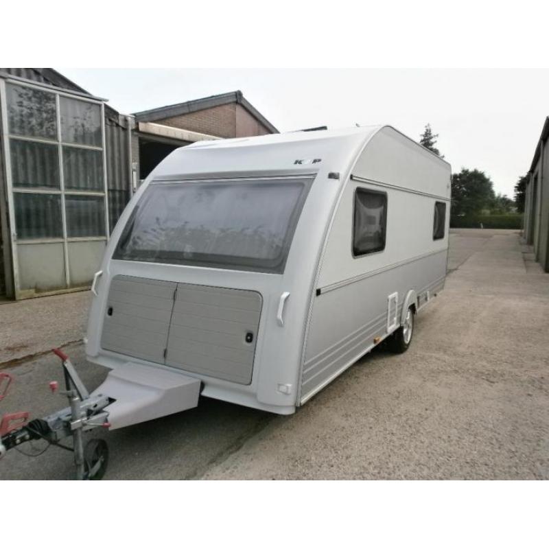 Kip Hyline 50 TRZ, Vast bed Voortent MOVER 5950,- Verkocht !