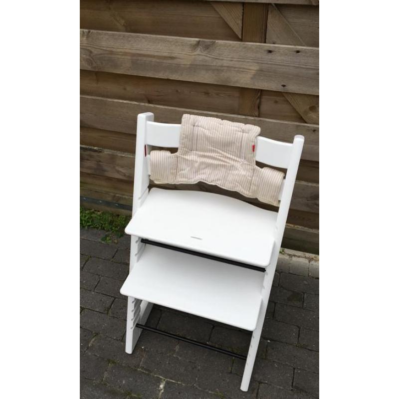 2 Stokke tripp Trapp kinderstoelen