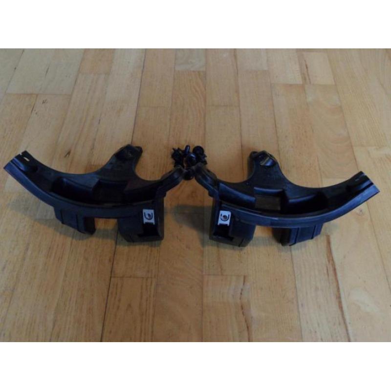 Peugeot 307 nw org achter bumper steun Li + Re art 7416 91