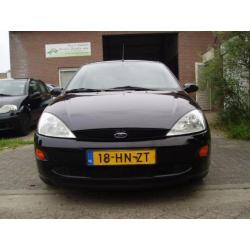 Ford Focus 1.4-16V Trend AIRCO 143858 KM NAP (bj 2001)