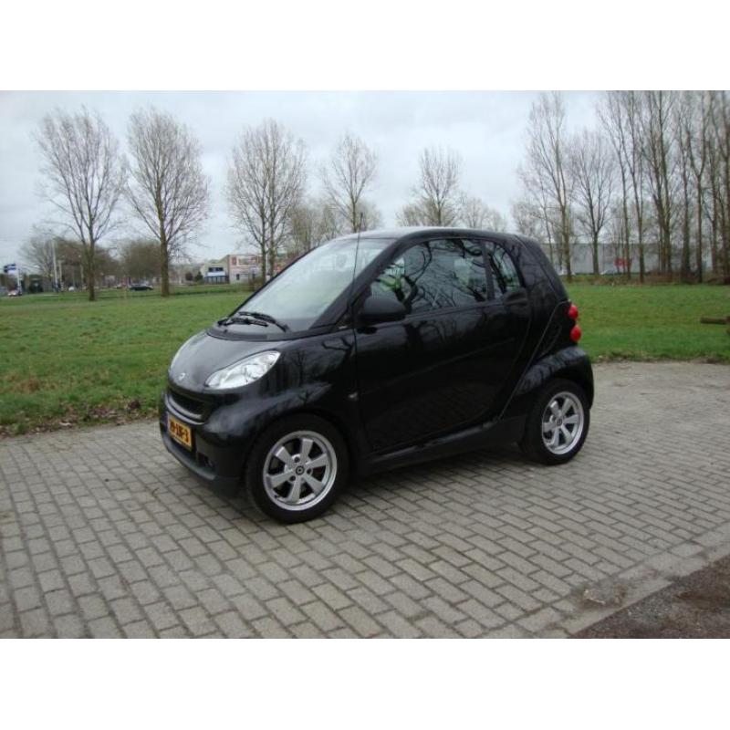 Smart Fortwo 1.0 52KW MHD Passion AUT 2009 Gereserveerd