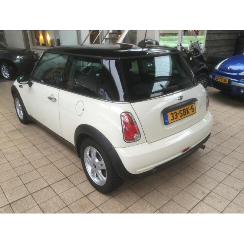 MINI Mini 1.6 ONE SEVEN Airco (bj 2006)