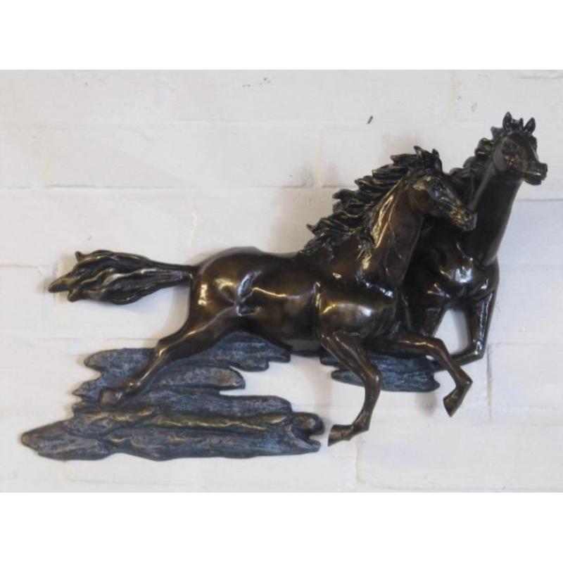 muurdecoratie / BRONZEN PAARDEN / PAARD