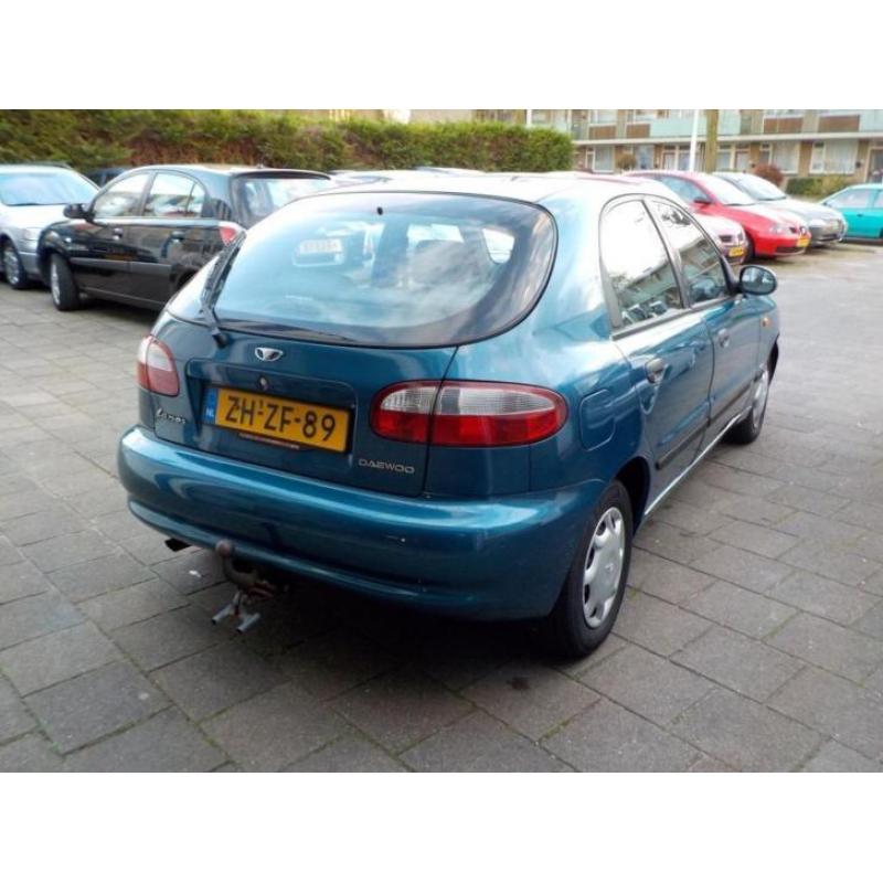 Daewoo Lanos 1.3 SE 1999 Blauw met stuurbekr en airco!