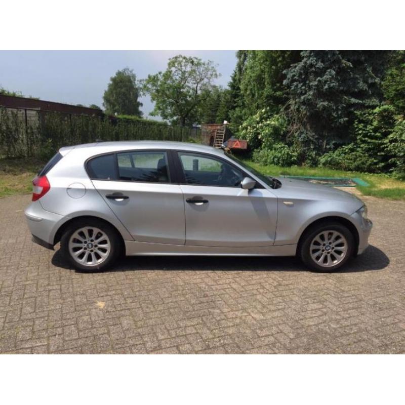 BMW 1-Serie 1.6 116I 2004 Grijs AIRCO