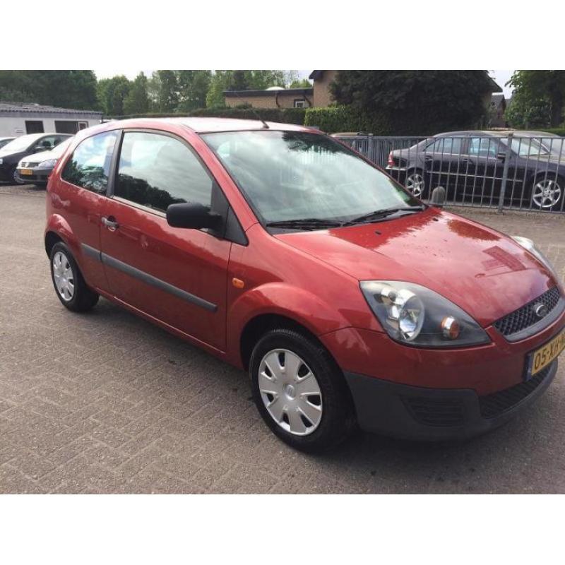 Ford Fiesta 1.3 8V 69PK CHAMPION AIRCO DEALEROH 1E EIGENAAR