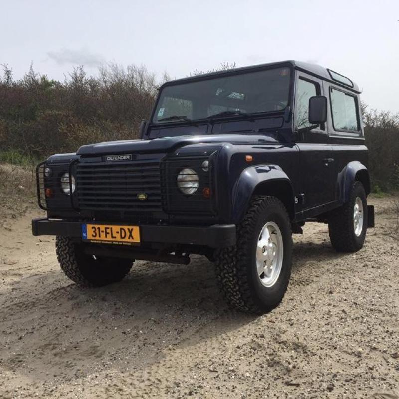 Land Rover Defender 7 pers. 2.5 TD5 ST WGN 90 2000 Blauw