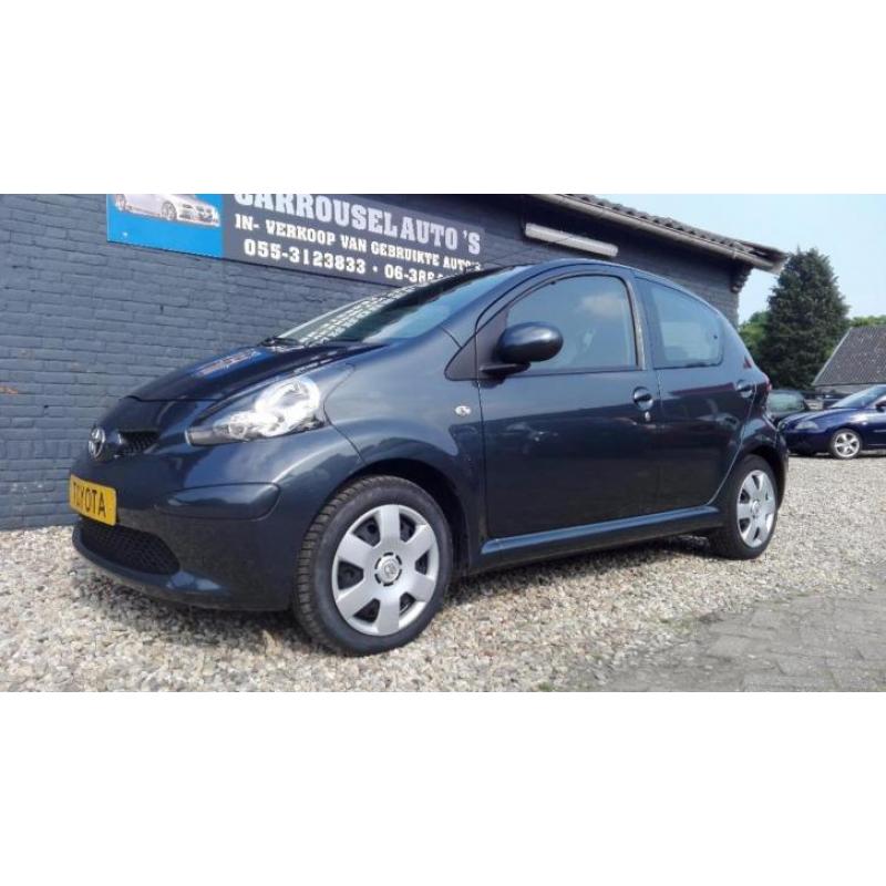 Toyota Aygo 1.0 12V VVT-i 5 DRS AIRCO ELEKTR.PAK. NIEUWE APK