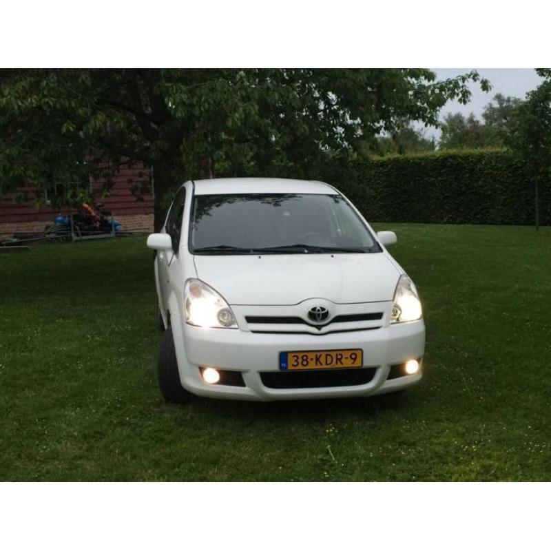 Toyota Corolla Verso 1.8 Vvt-i AUT 7 zits Wit