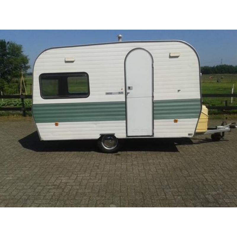 Oldtimer caravan Chateau 360 Touring Elite