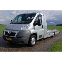 Peugeot BOXER Oprijwagen 3.0 158pk [Luchtvering, elektrische