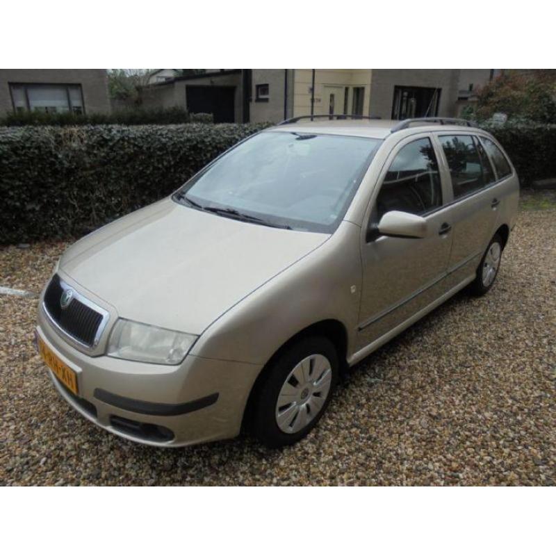 Skoda Fabia 1.4-16V Ambiente Airco! Nette auto! (bj 2005)