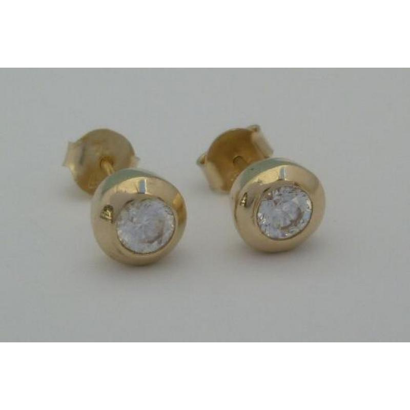 Mooie 14k Gouden Oorbellen met Zirconia edelsteen