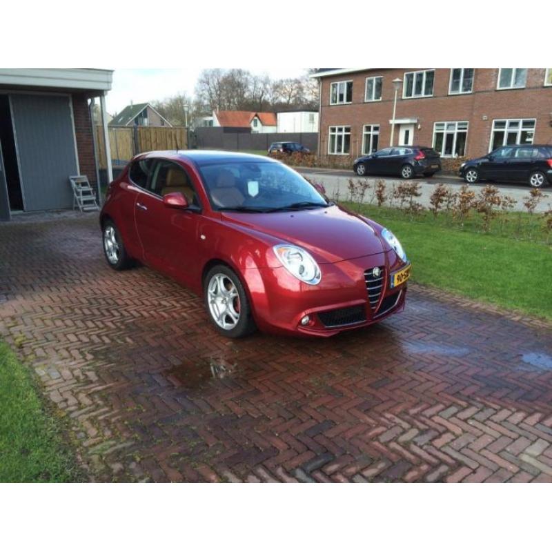 Alfa Romeo Mito 1.3 D 62KW 2011 Rood