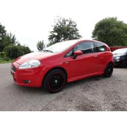 Fiat Grande Punto 1.4 16V Sport / Profiteer van onze voorjaa