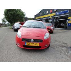 Fiat Grande Punto 1.4 16V Sport / Profiteer van onze voorjaa