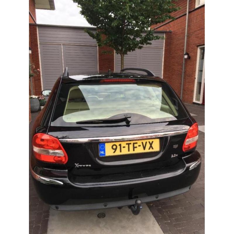 Jaguar X-Type 2.2 D I4 Estate Executive 2006 Zwart