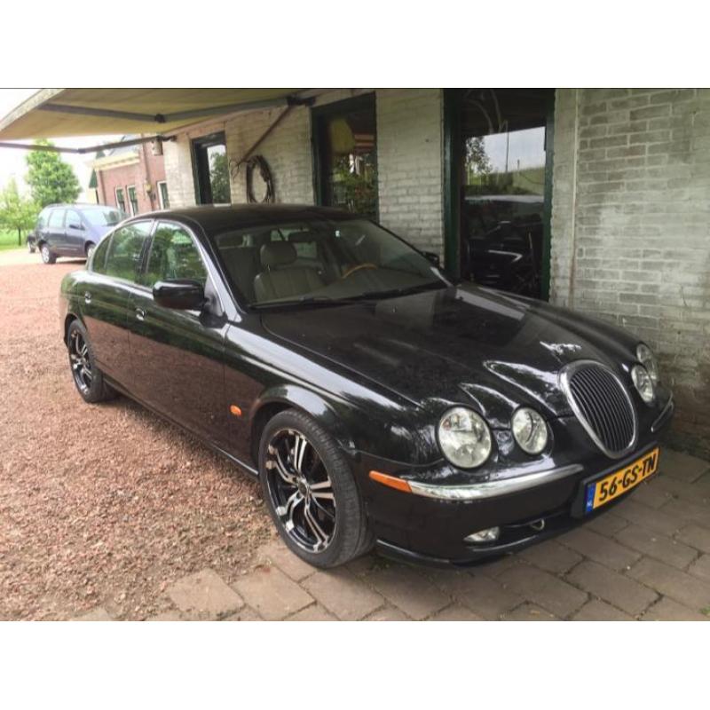 Jaguar S-Type 4.0 V8 AUT 2001 moter stuk inr/mogel €1650.00