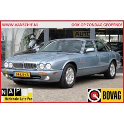 Jaguar XJ 4.0 V8 Executive Sovereign Automaat, Leder, Airco/