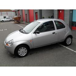 Ford Ka 1.3i, ZUINIG!,stuurbekracht.bj.2002,APK 7-2017,€1250