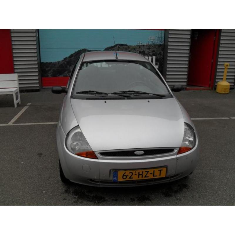 Ford Ka 1.3i, ZUINIG!,stuurbekracht.bj.2002,APK 7-2017,€1250