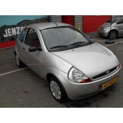 Ford Ka 1.3i, ZUINIG!,stuurbekracht.bj.2002,APK 7-2017,€1250