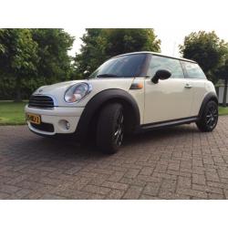 Mini One Cooper 1.4 Pepper White: In nieuwstaat (airco, etc)