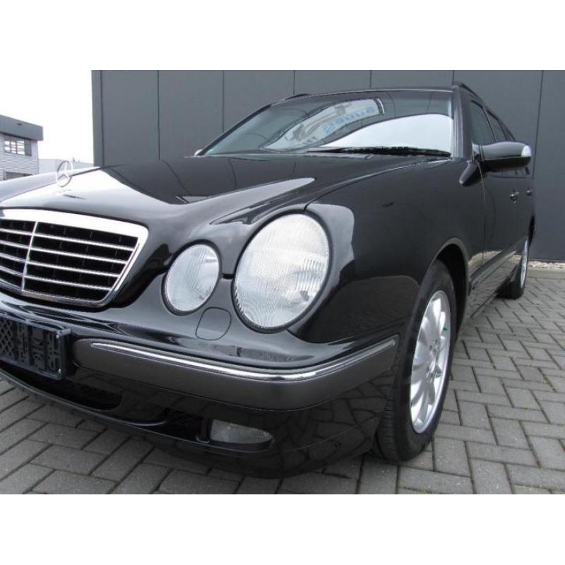 Mercedes Benz - W210 - E320 T - Elegance **Mystic Edition**