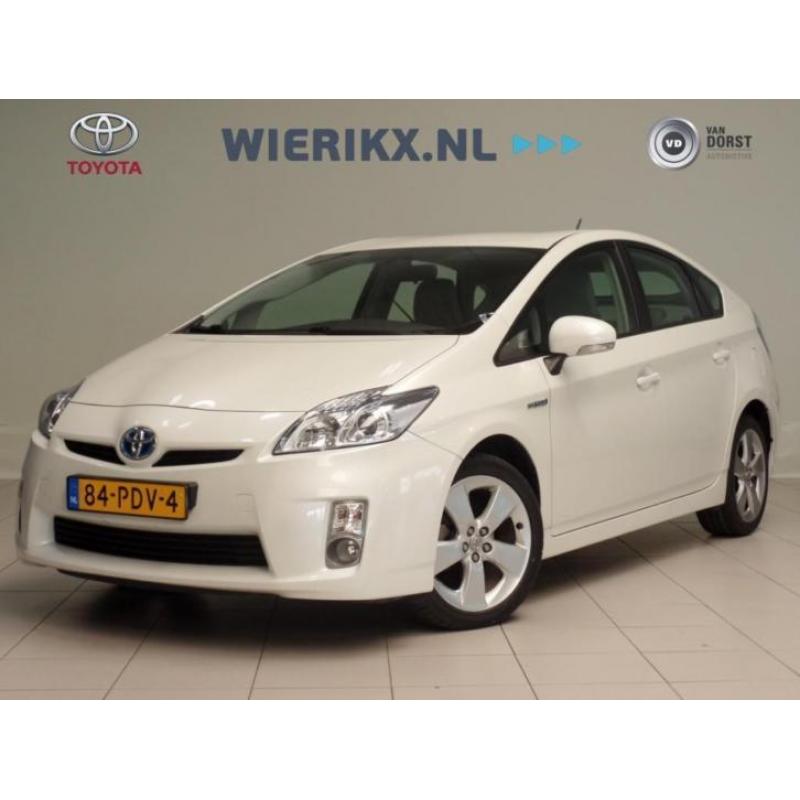 Toyota Prius 1.8 Full Hybrid Aspiration Business CVT-automaa