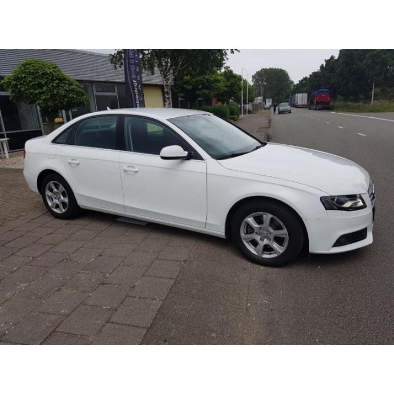 Audi A4 1.8 Turbo (bj 2012 automaat)