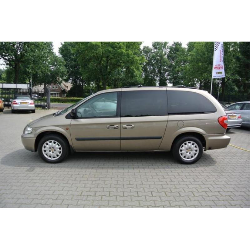 Chrysler Grand Voyager 3.3I V6 SE LUXE Automaat Stow en Go