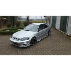 Honda Civic 1.6 I Coupe LS 2000 Grijs