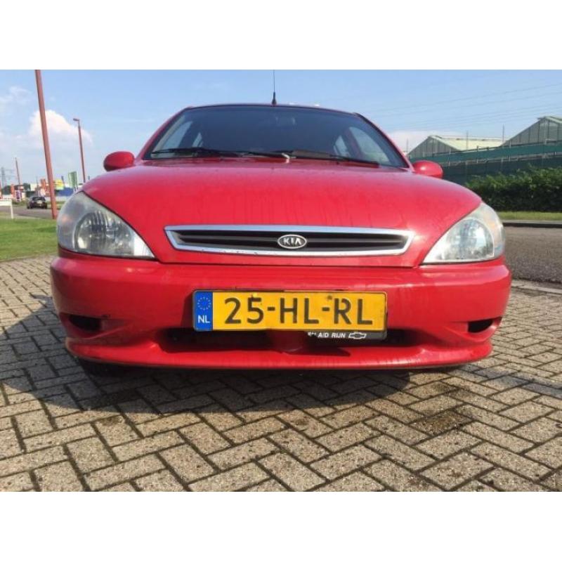 Kia Rio 1.3 GS (bj 2001)